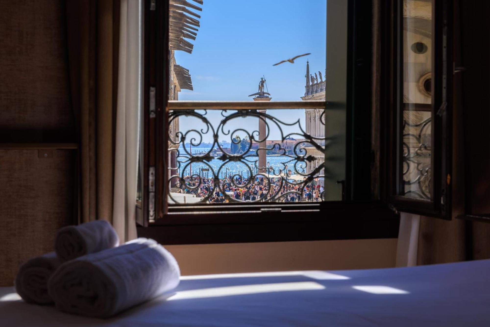 286 Piazza San Marco Hotel Venecia Exterior foto